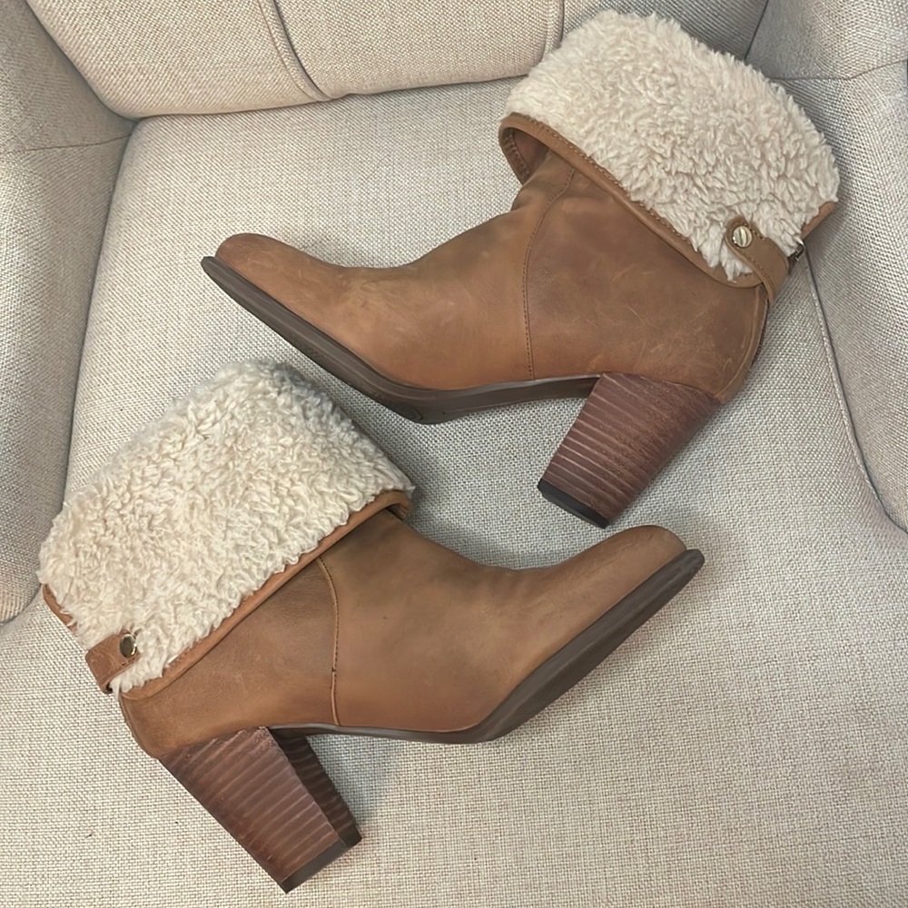 Women’s Tommy Hilfiger booties